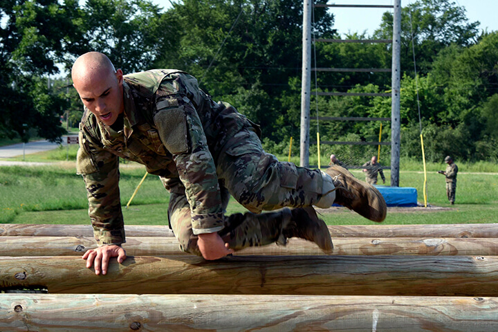 Spc. Kenneth Klett