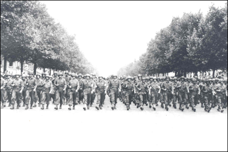 Men of Pennsylvania's 28th Infantry Division